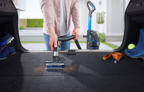 Includes Mini Motorised Pet Tool